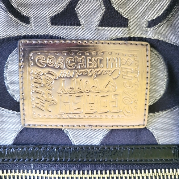 Coach Poppy Shoulder Hand bag Gray Black W Signature Logo - Picture 4 of 11